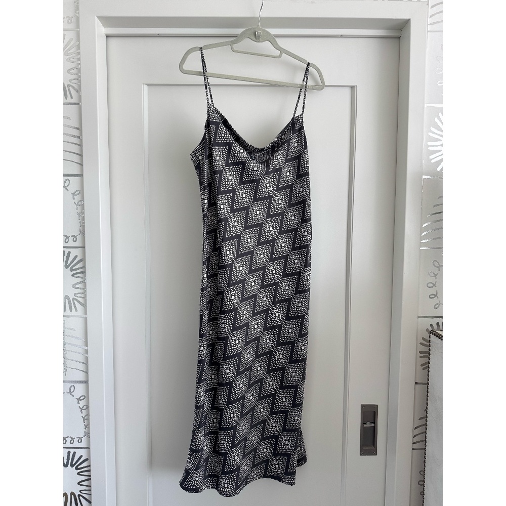 Banana Republic Geometric Satin Midi Dress Gray NWT Large
